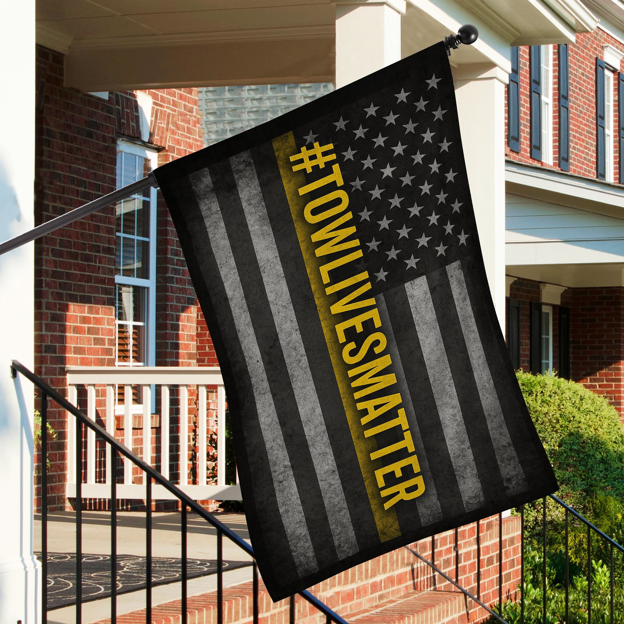 #Towlivesmatter – Double Sided Tow Safety Flag