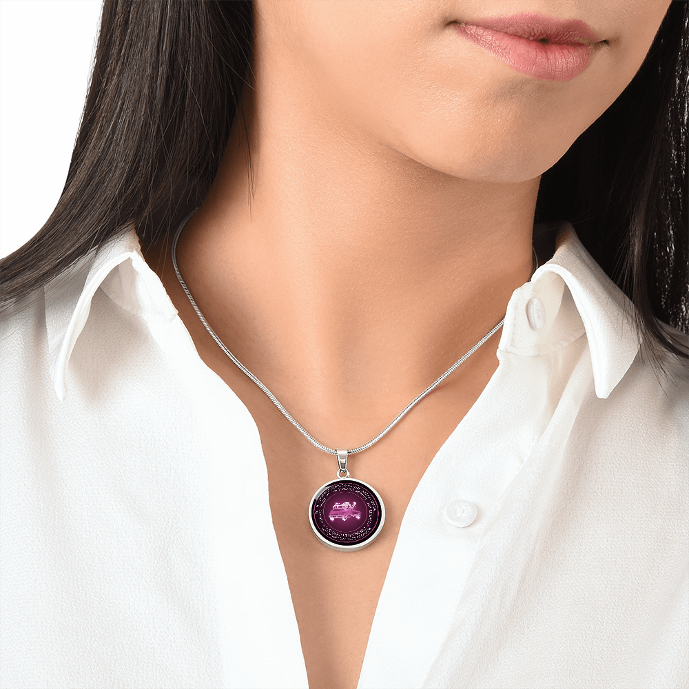 To My Girlfriend Luxury Circle Necklace