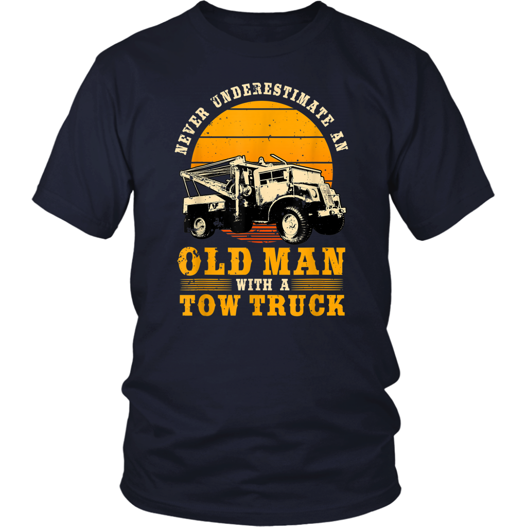 Never Understimate An Old Man With A Tow Truck Unisex Hoodie