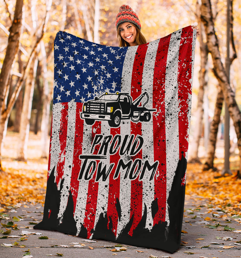 Proud Tow Mom
