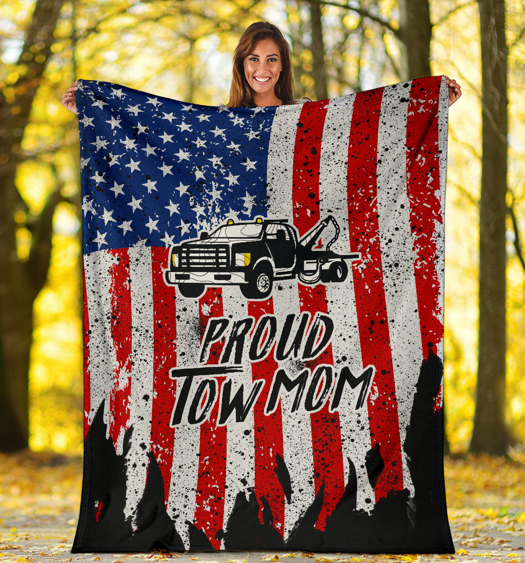Proud Tow Mom
