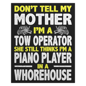 Funny_Tow_Operator_Canvas_V_Main_Mockup.png