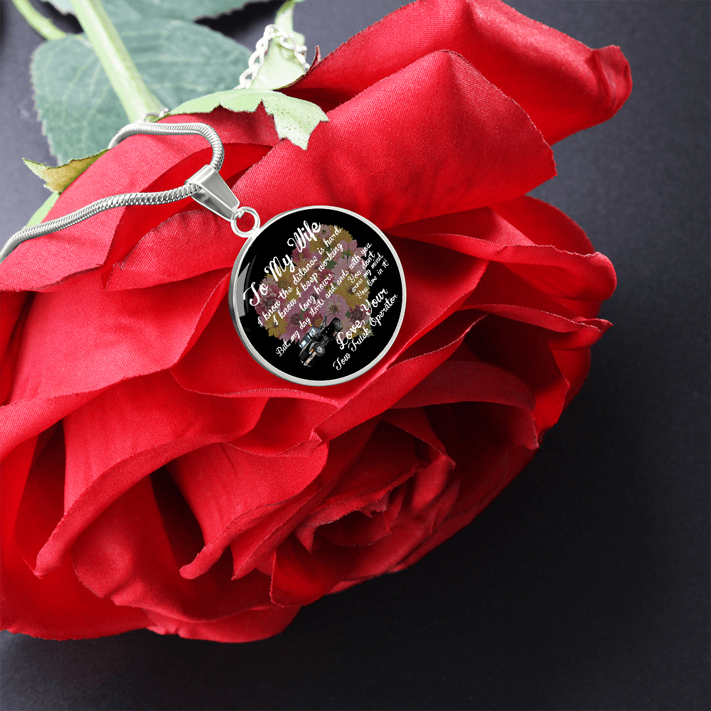 To My Tow Wife Luxury Circle Necklace