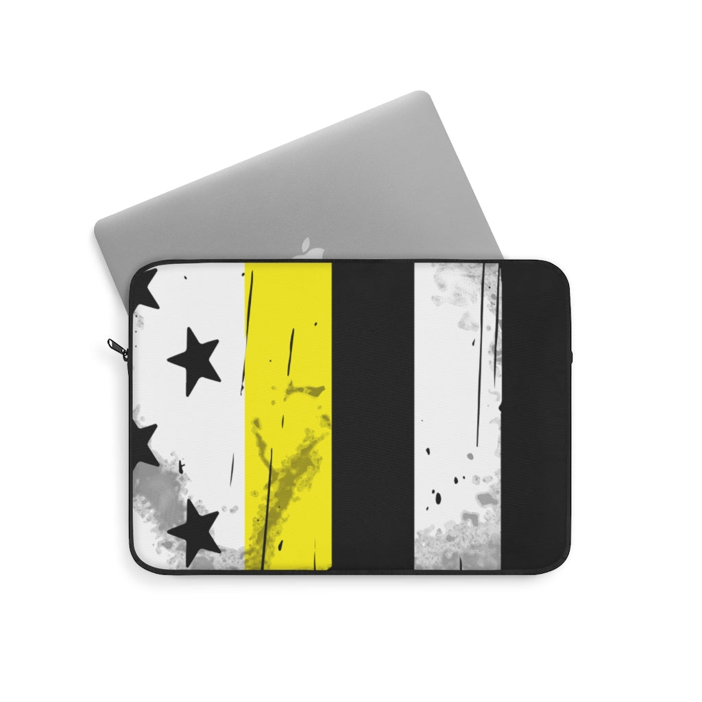 Thin Yellow Line Laptop Sleeve - view 2