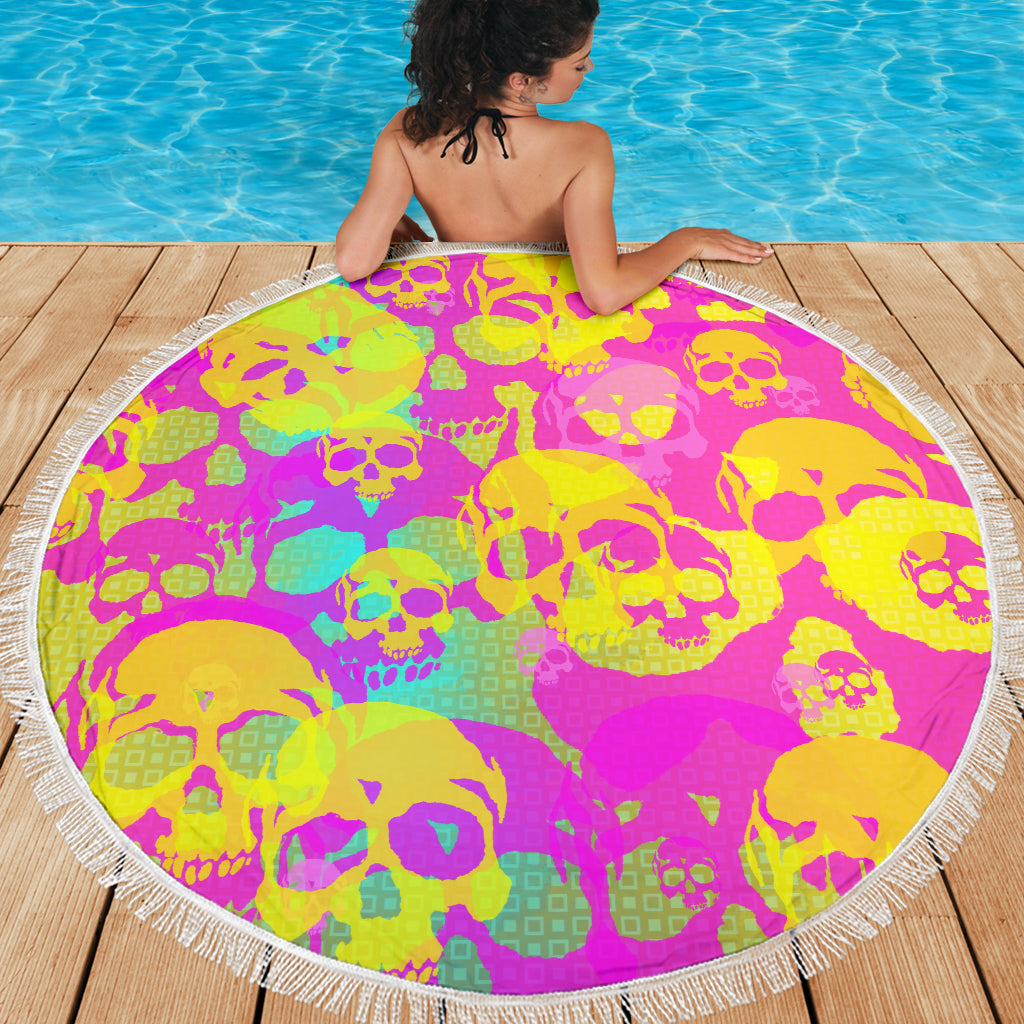 Yellow skulls beach blanket - view 2