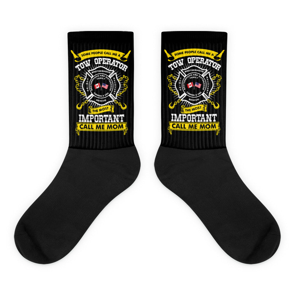 Proud Tow Mom Socks